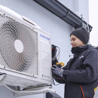 Pravidelný servis klimatizácie - zbytočne vyhodené peniaze, alebo dobrá investícia?